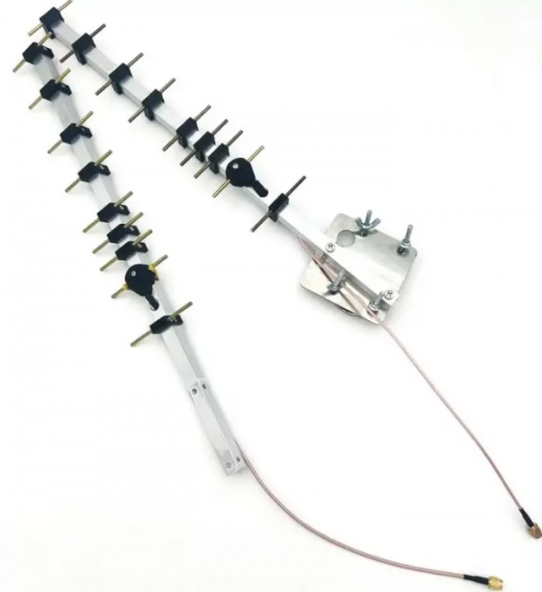 Направлена антена Yagi Y9X на 2.1 ГГц з підсиленням 13.4dBi, 9 секцій SMA VoloShop