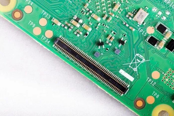 Обчислювальний модуль Pi Compute Module 4 (CM4) 8GB RAM 32GB eMMC (без Wifi) CM4008032 Raspberry