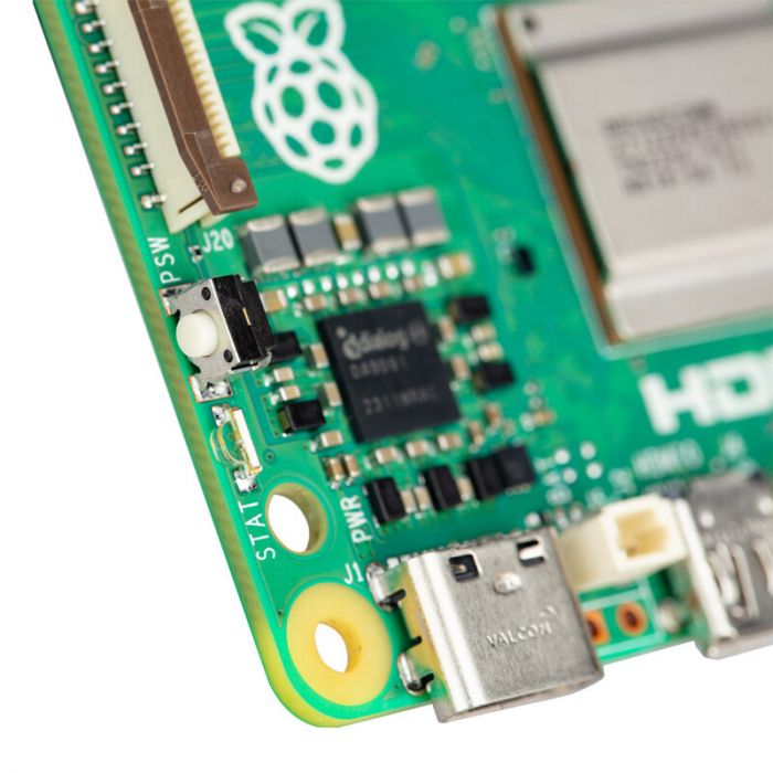 Мікрокомп'ютер Model B Pi 5 8GB Raspberry