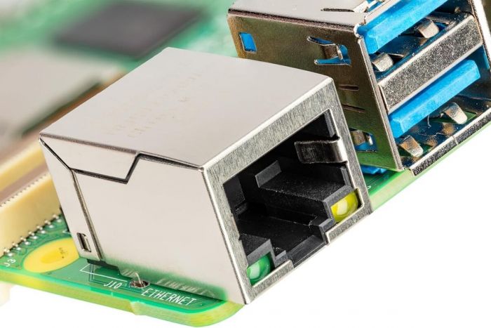 Мікрокомп'ютер Model B Pi 5 8GB Raspberry