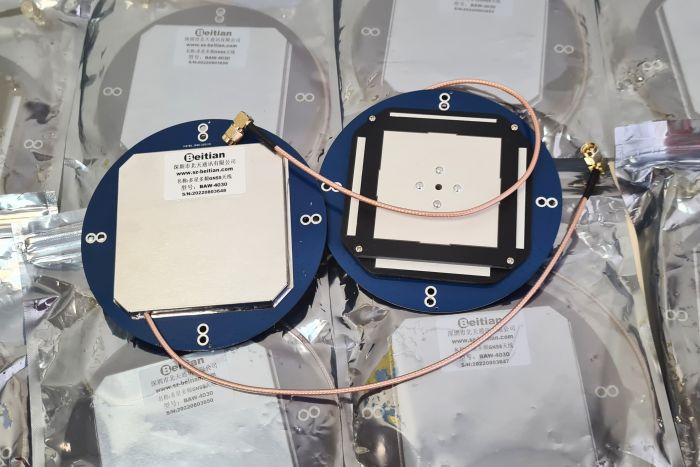 Антена GPS Beitian BAW-4030