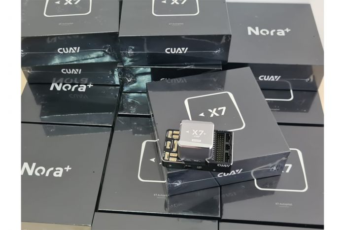 Польотний контролер Cuav X7+ PRO