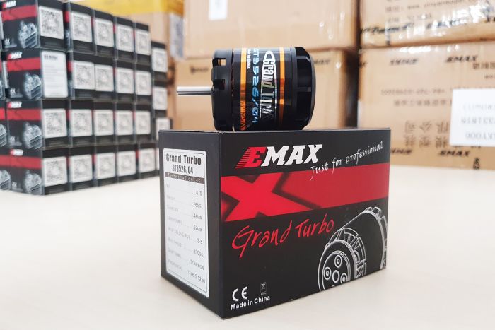 Мотор EMAX GT3526/04 KV870 4S для літаків