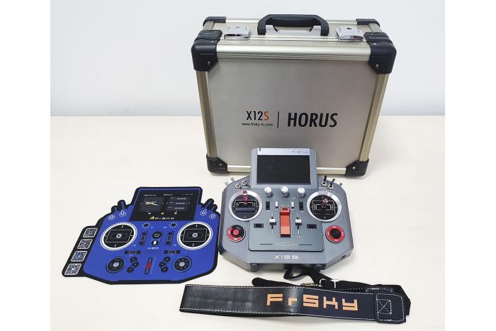 Апаратура керування FrSky Horus X12S-ISRM (текстура)