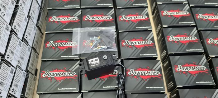 Сервопривод стандарт 63г Power HD 1501MG 15.5кг/0.16сек