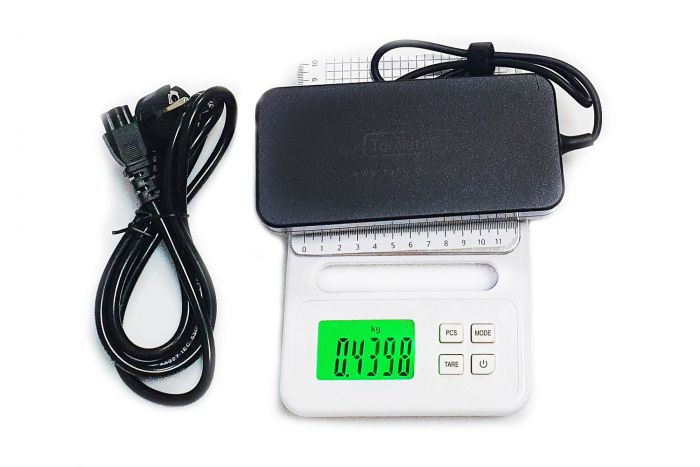 Блок живлення ToolkitRC ADP-200 200W 19.5V 9.3A EU