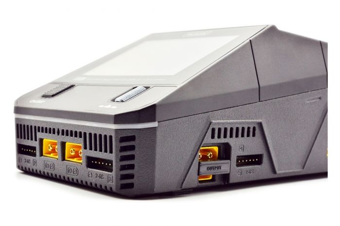 Зарядний пристрій кватро ToolKitRC Q6AC 1-6S 400W/1000W с/БП