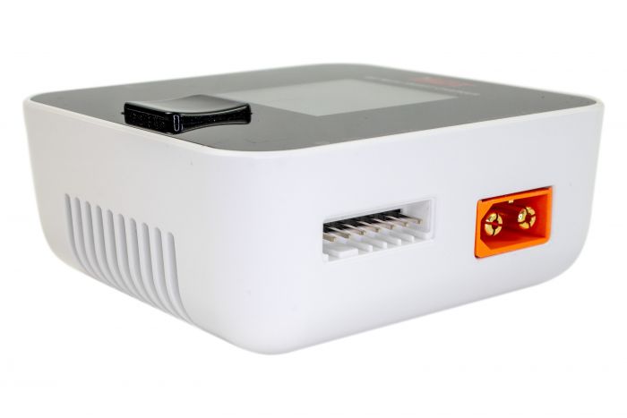 Зарядний пристрій ISDT Q6 NANO 8A 200W без/БП універсальний