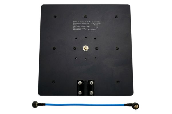 Антена 5.5GHz Maple патч 21dB RP-SMA