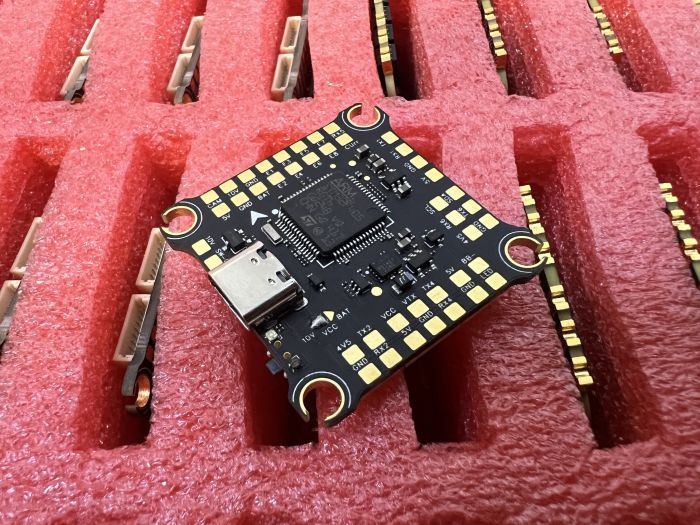 HAKRC F405 + 65A V2 - політний стек для FPV-дрону