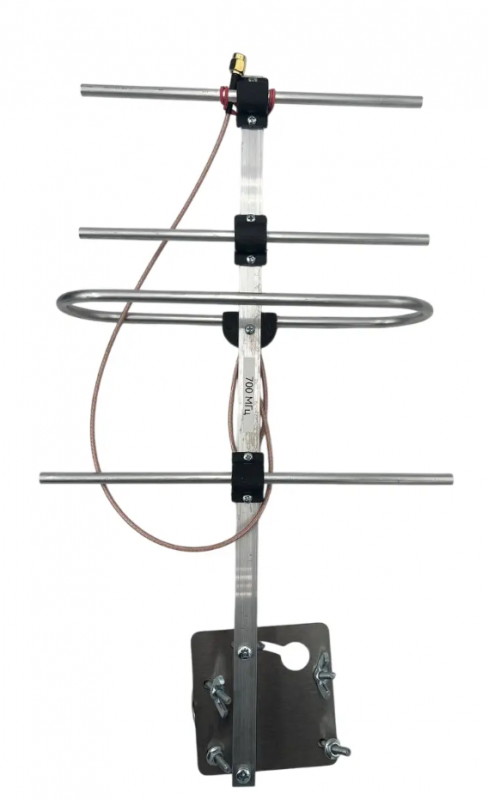 Направлена антена mini Yagi на 700 МГц з підсиленням 8.6dBi, 4 секції SMA
