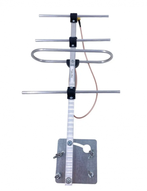 Направлена антена mini Yagi на 915 МГц з підсиленням 8.6dBi, 4 секції SMA