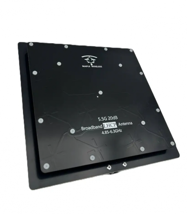 Широкосмугова патч антена Maple Wireless 5.5G 20dBi LHCP 4.85-6.3GHz SMA