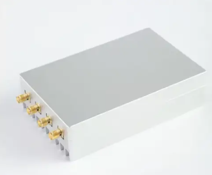 SDR радіостанція з 4 антенами, 70МГц-6ГГц, на базі Zynq7020, аналог Pluto