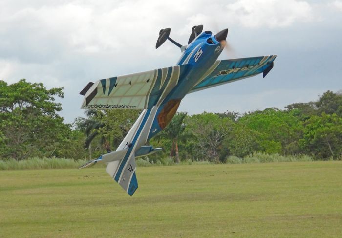 Літак радіокерований Precision Aerobatics XR-52 1321мм KIT (синій)