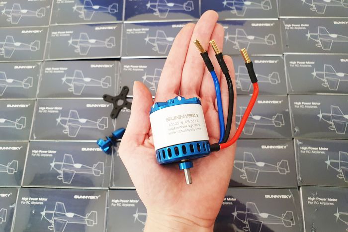Мотор для літаків SunnySky X3525 V3 KV550