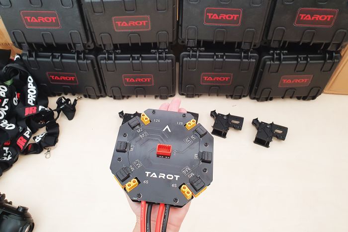 Плата розподілу живлення Tarot PDB 12S 480A для квадро/гексакоптерів